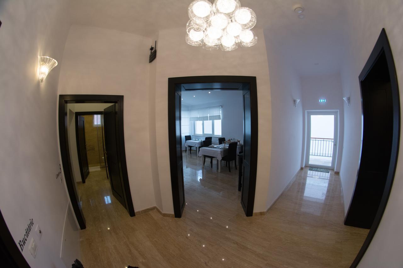 Casa Branga Bed and Breakfast Deva Buitenkant foto